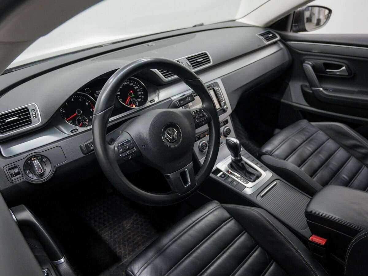 Volkswagen Passat CC, 2012 - Фото №12