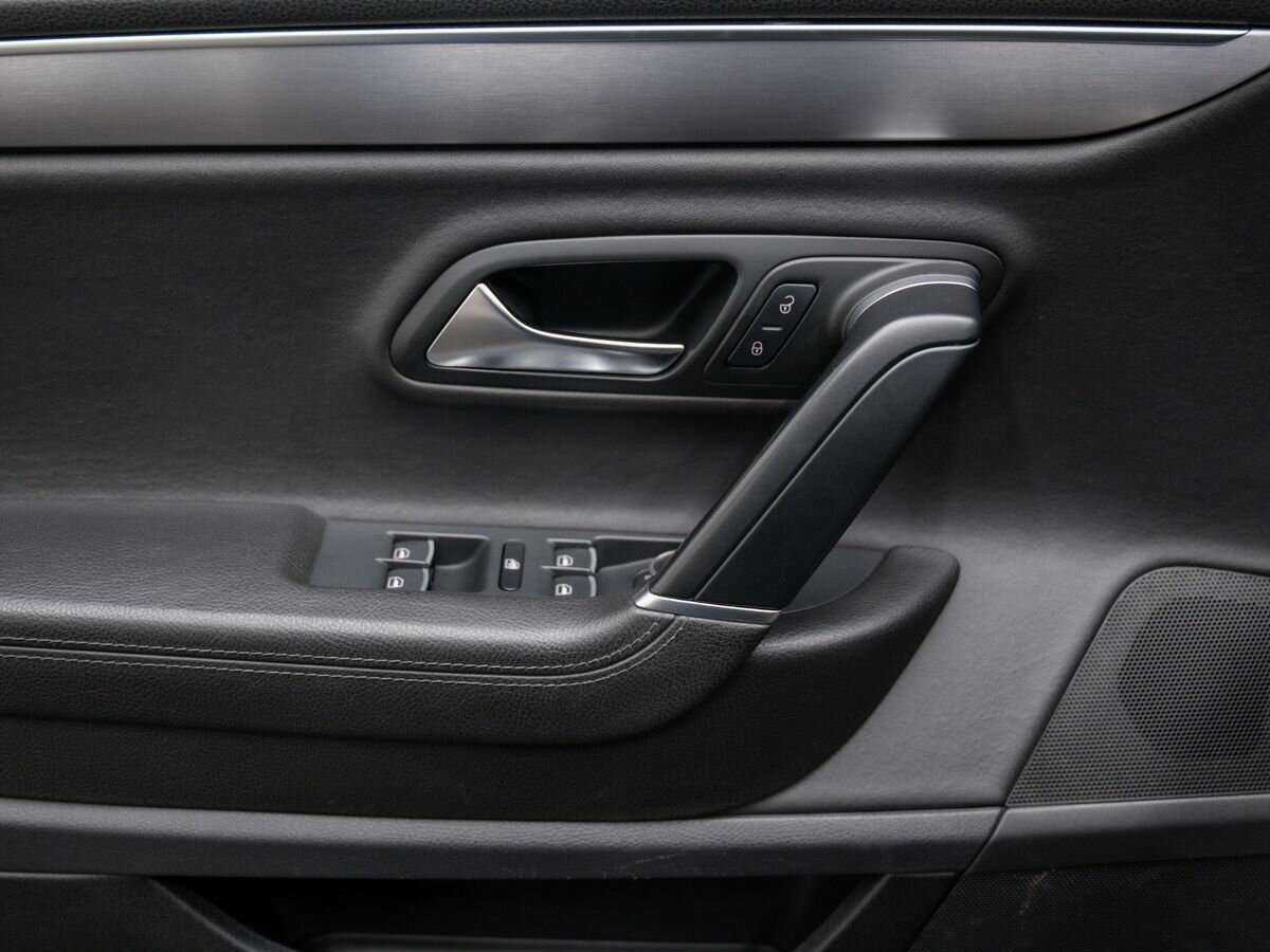 Volkswagen Passat CC, 2012 - Фото №14