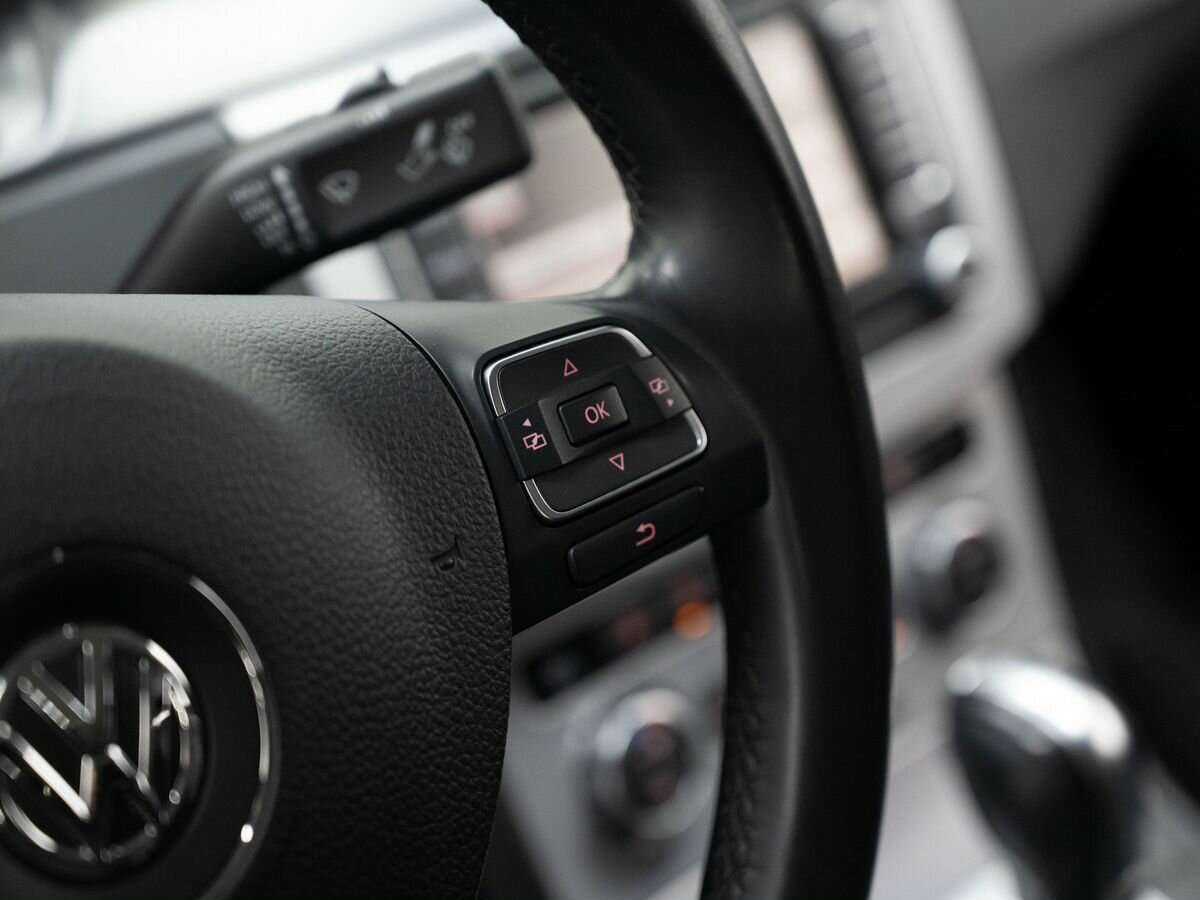 Volkswagen Passat CC, 2012 - Фото №19