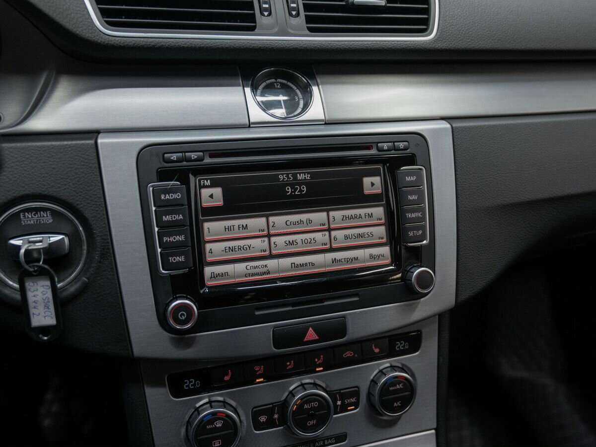 Volkswagen Passat CC, 2012 - Фото №21