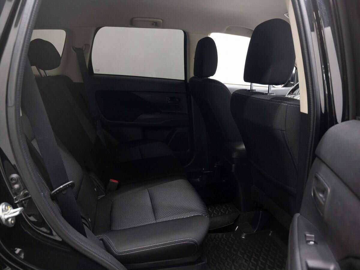 Mitsubishi Outlander, 2016 - Фото №9