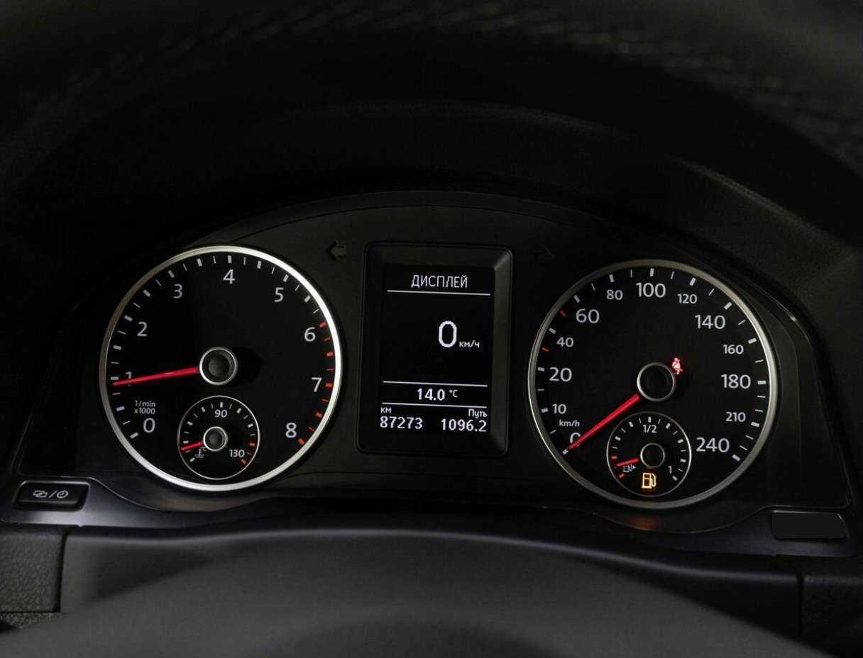 Volkswagen Tiguan, 2014 - Фото №18