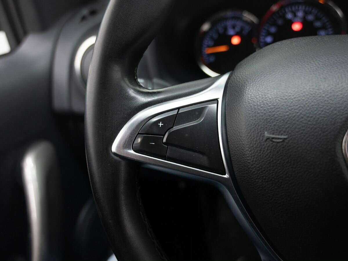 Renault Logan, 2020 - Фото №14