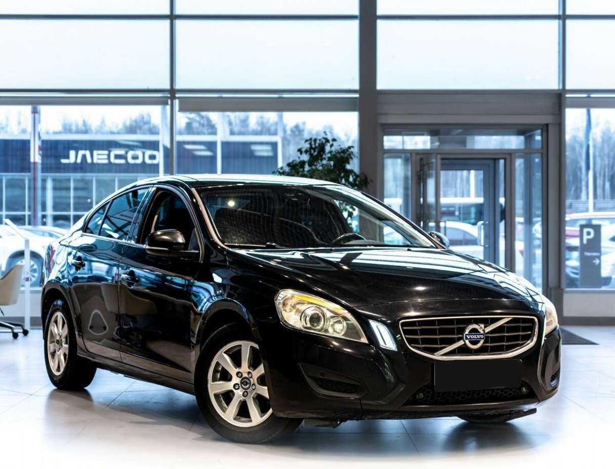 Volvo S60, 2012 - Фото №1