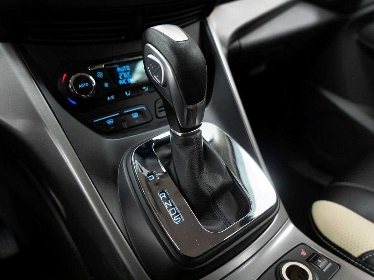 Ford Kuga, 2015 - Фото №9