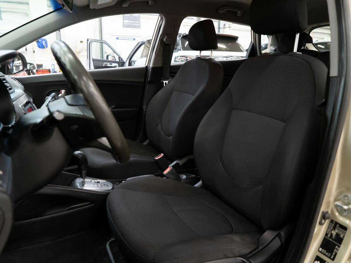 Kia Rio 4-speed, 2012 - Фото №4