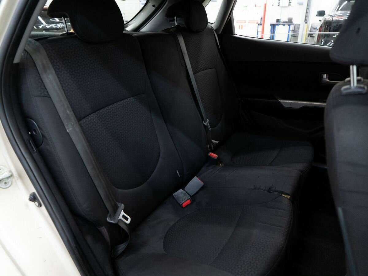 Kia Rio 4-speed, 2012 - Фото №6