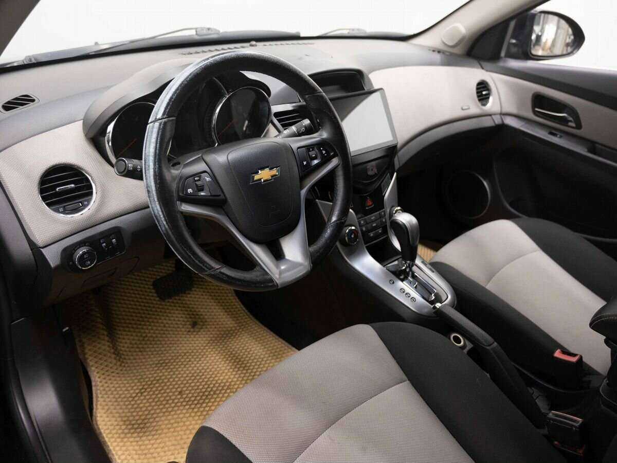 Chevrolet Cruze, 2012 - Фото №6