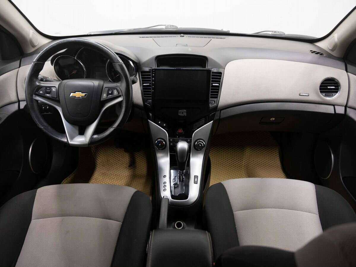 Chevrolet Cruze, 2012 - Фото №12