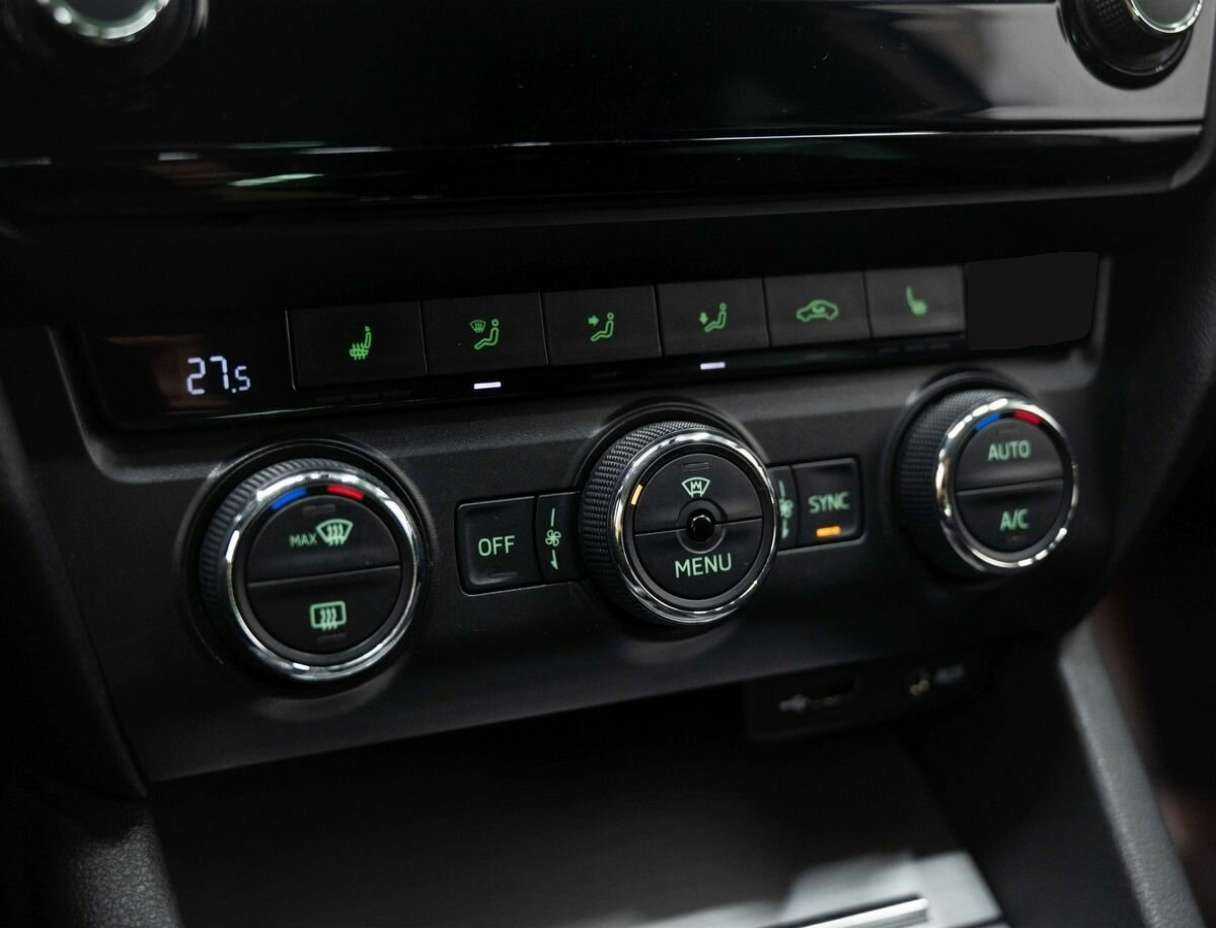 Skoda Octavia, 2016 - Фото №17