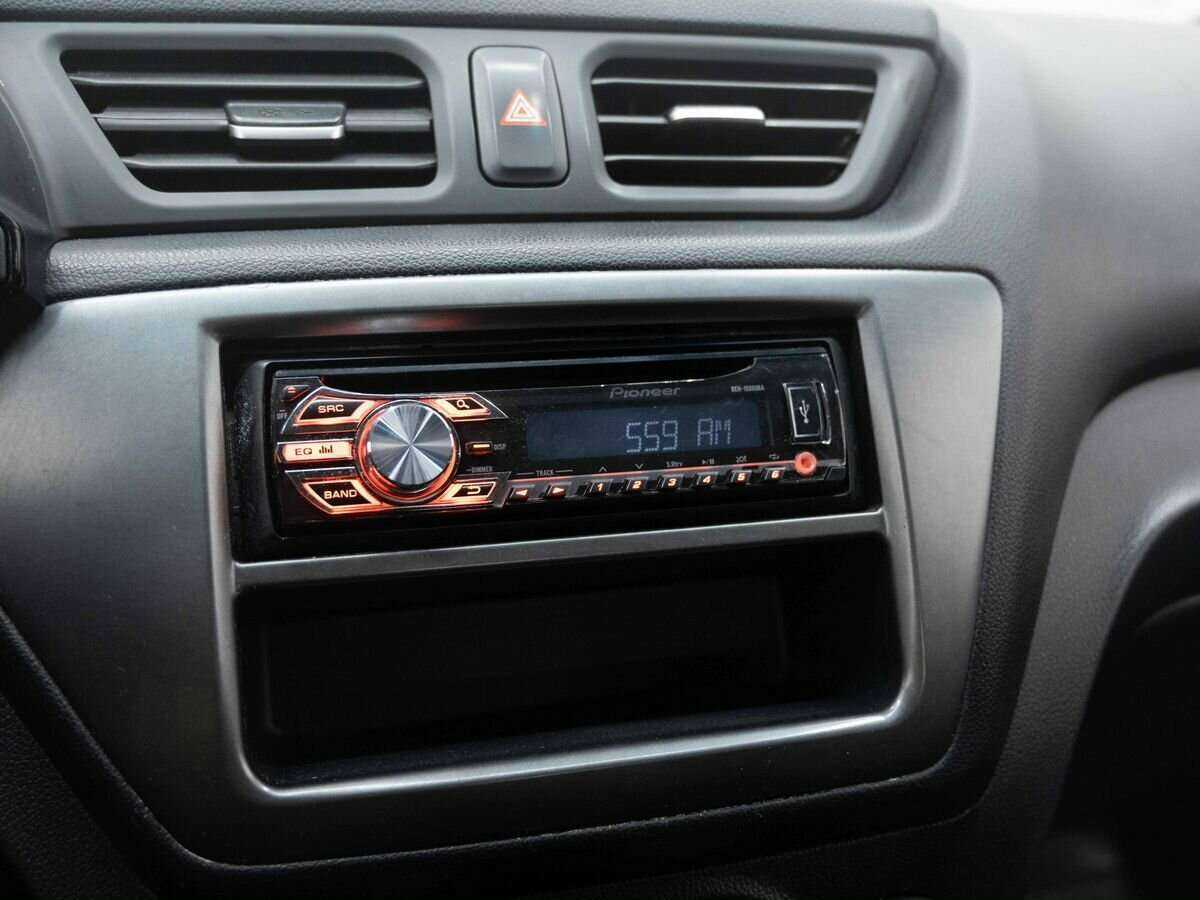 Kia Rio, 2013 - Фото №14