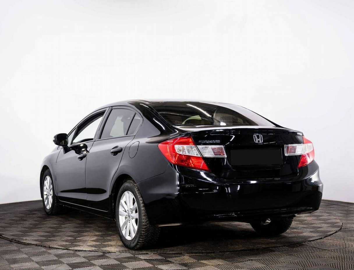 Honda Civic, 2012 - Фото №3