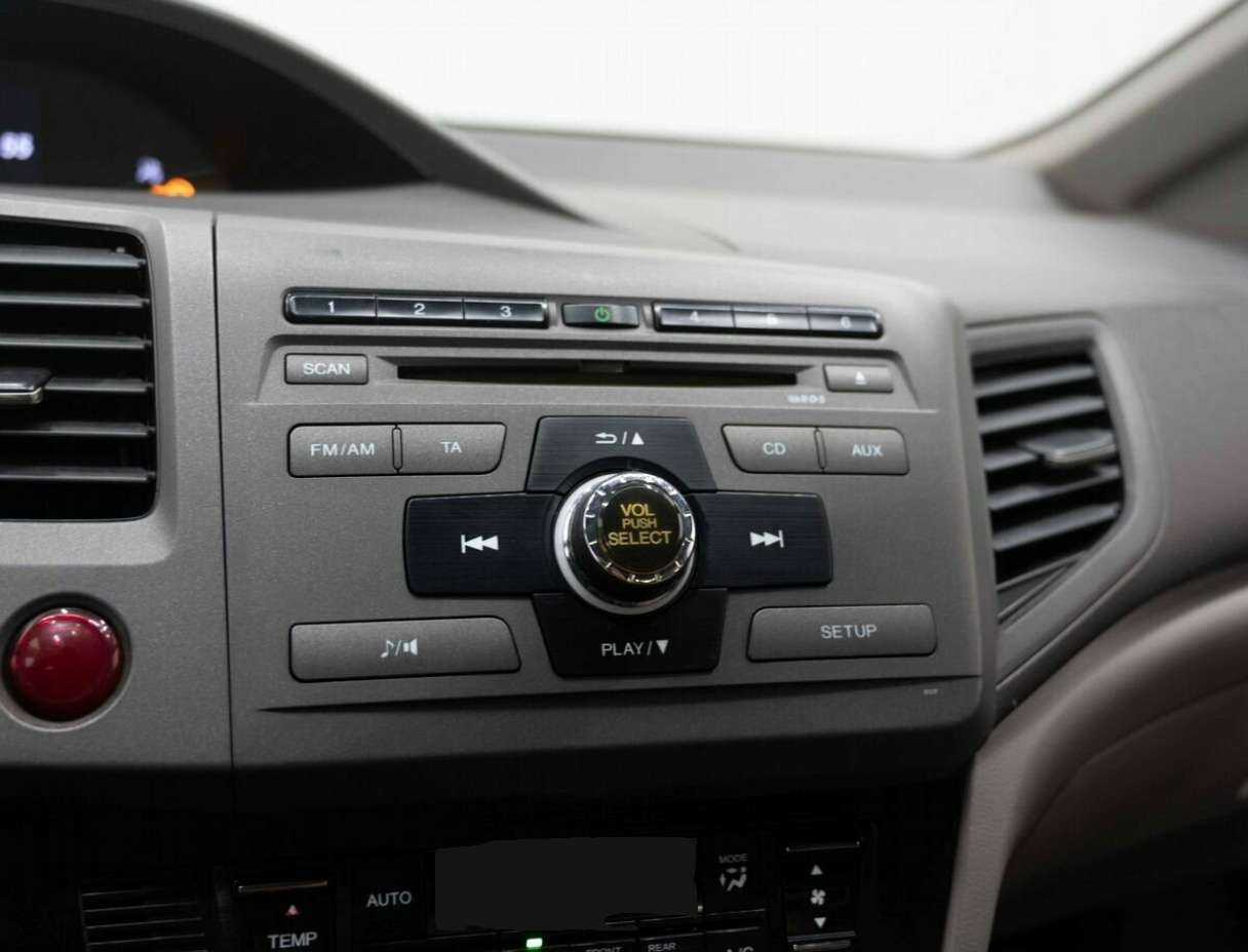 Honda Civic, 2012 - Фото №20