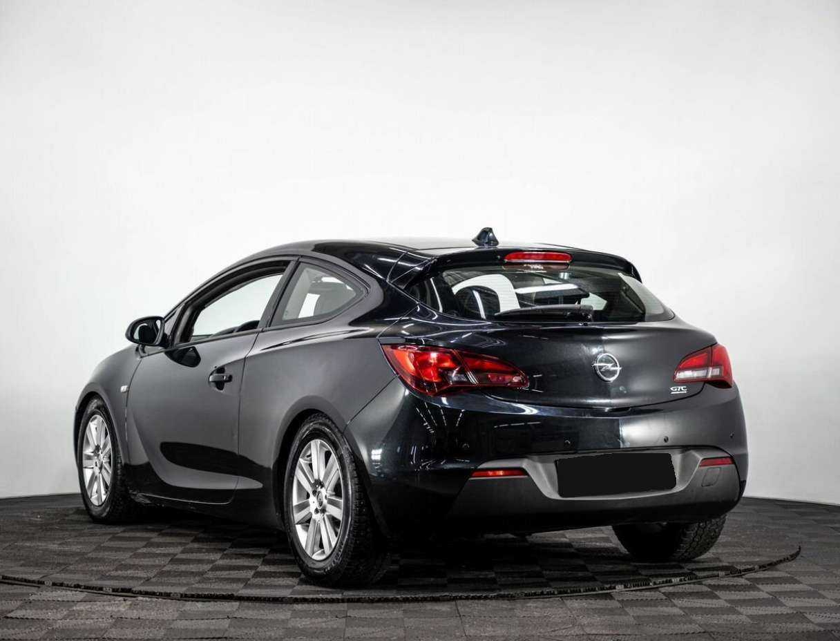 Opel Astra GTC, 2013 - Фото №5