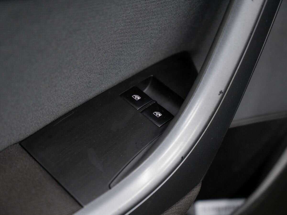 Opel Astra GTC, 2013 - Фото №12