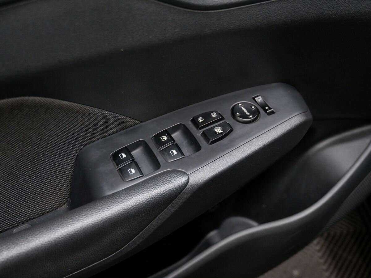 Hyundai Solaris, 2019 - Фото №8