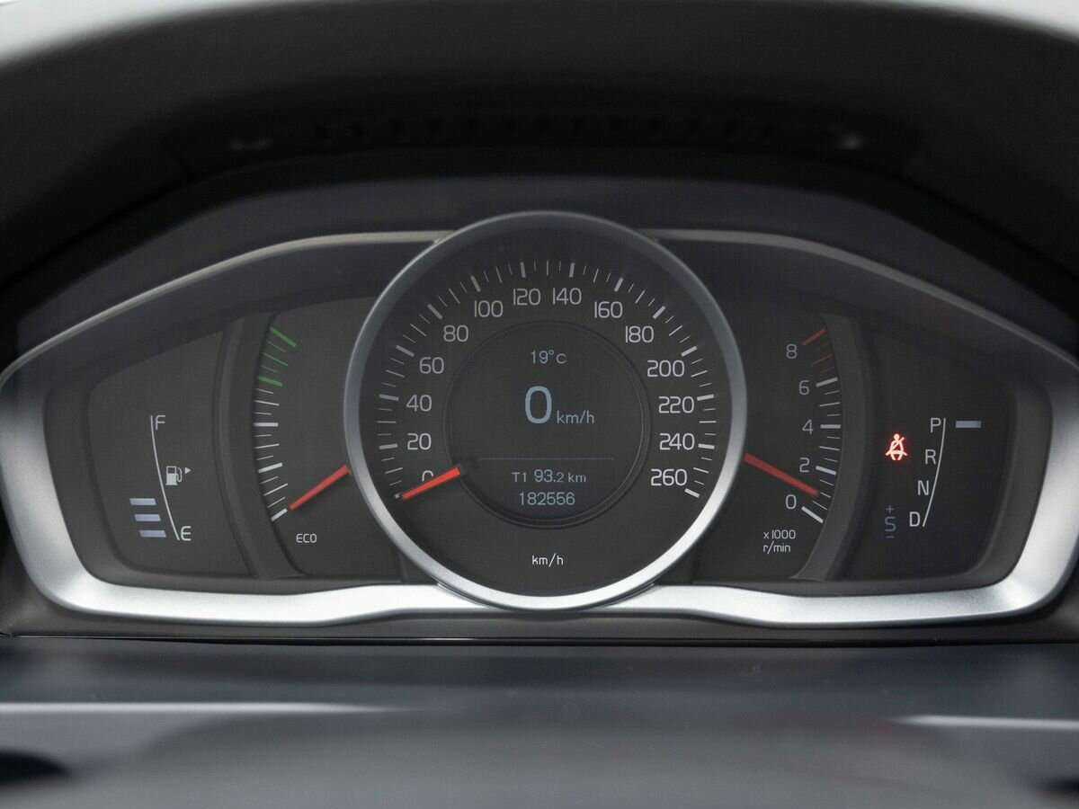 Volvo S60, 2013 - Фото №24