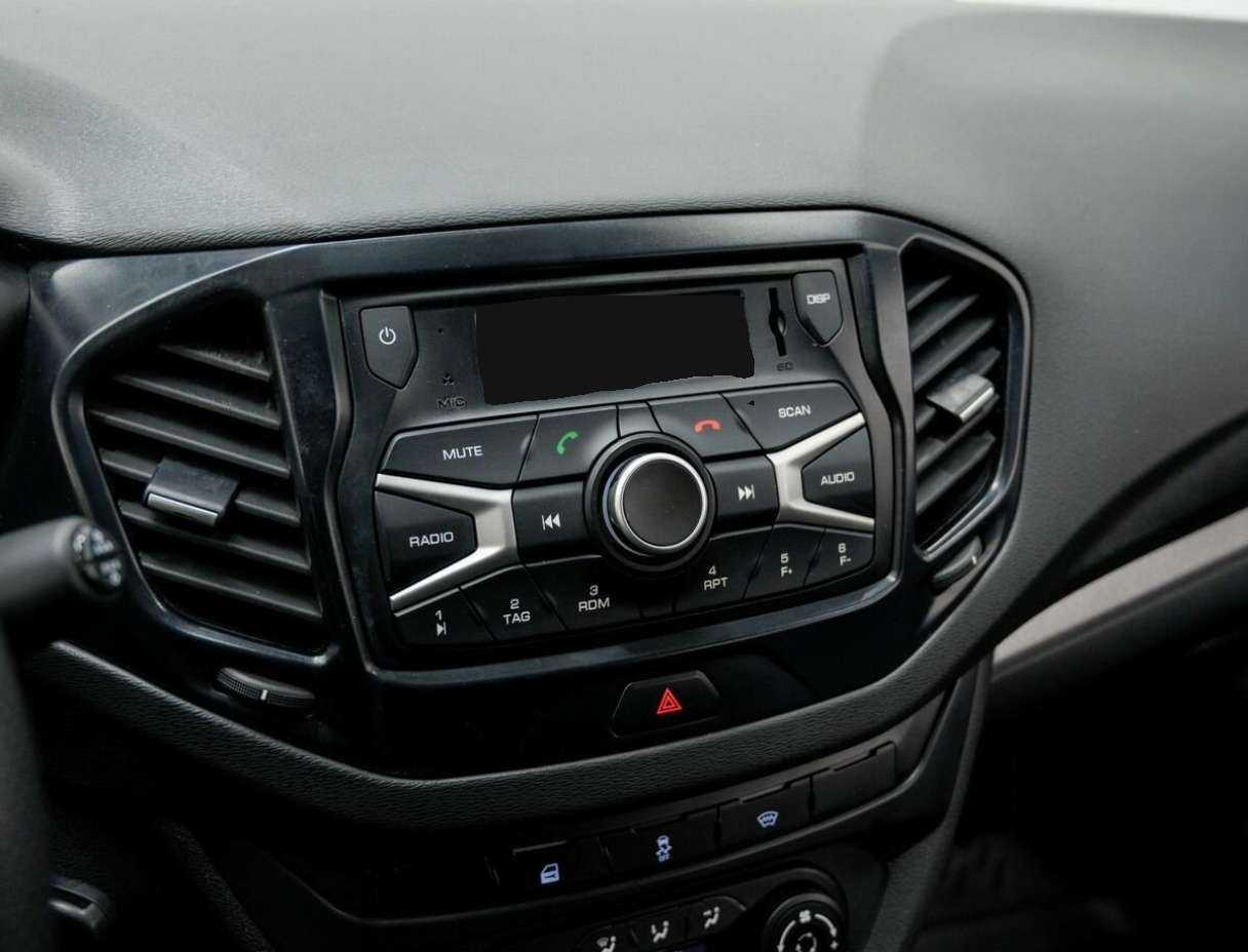 Lada (ВАЗ) Vesta, 2019 - Фото №20