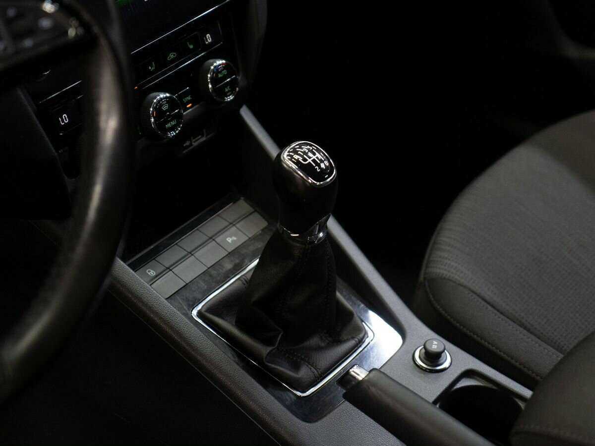 Skoda Octavia, 2018 - Фото №9