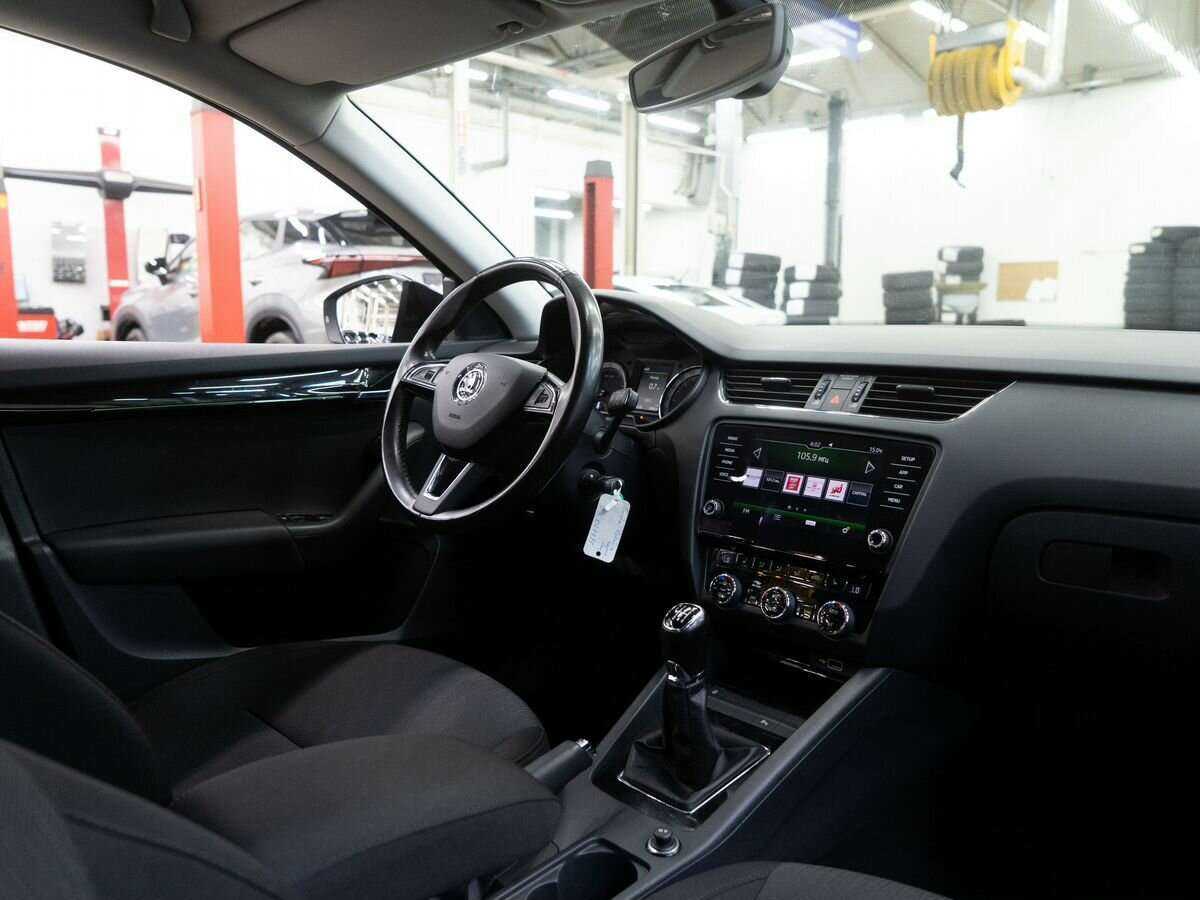 Skoda Octavia, 2018 - Фото №14
