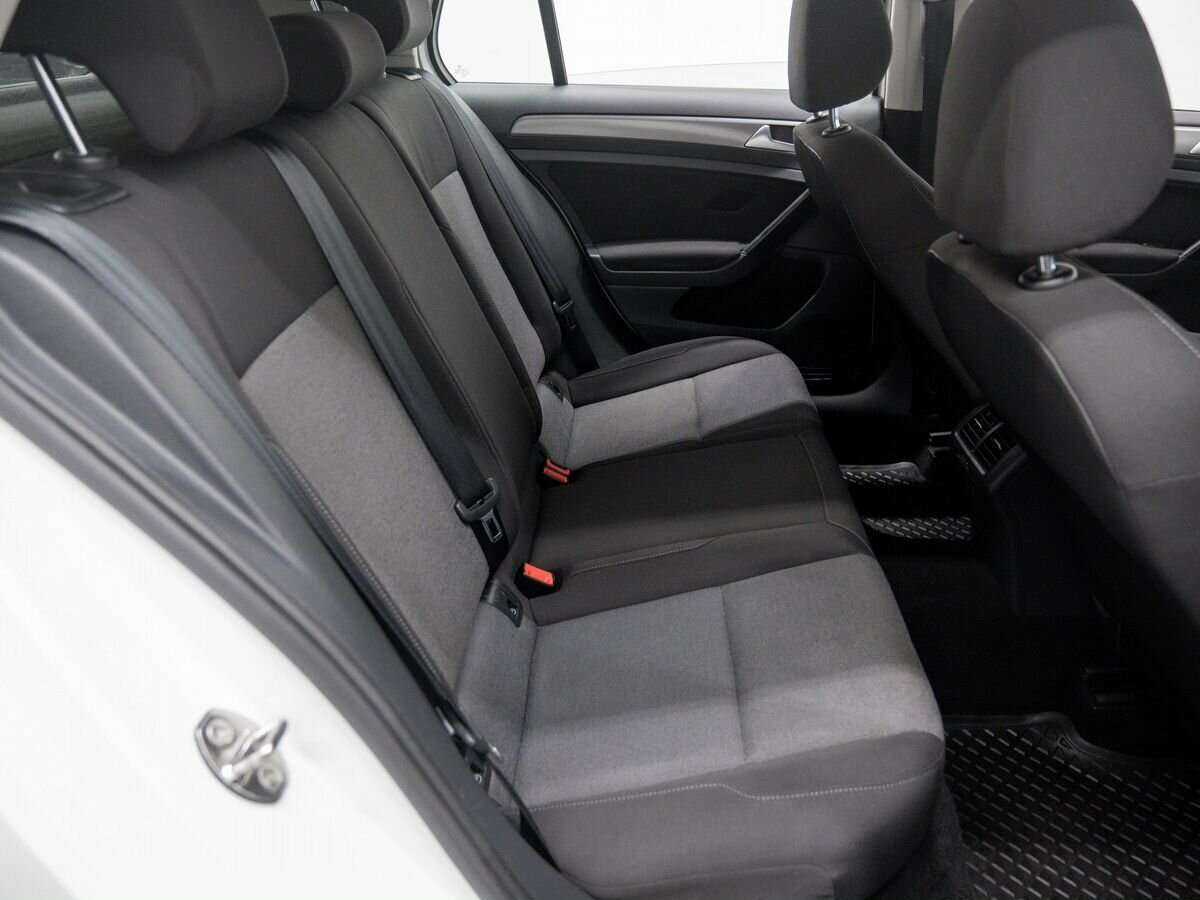 Volkswagen Golf, 2014 - Фото №8