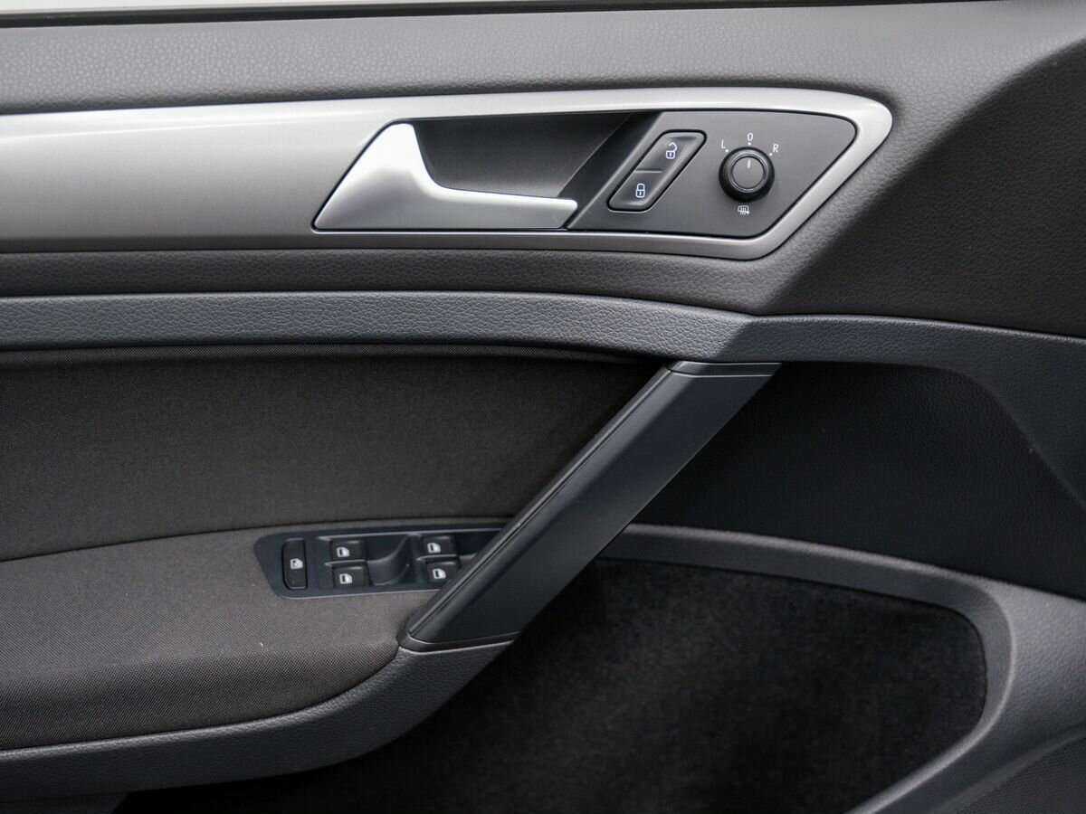 Volkswagen Golf, 2014 - Фото №15