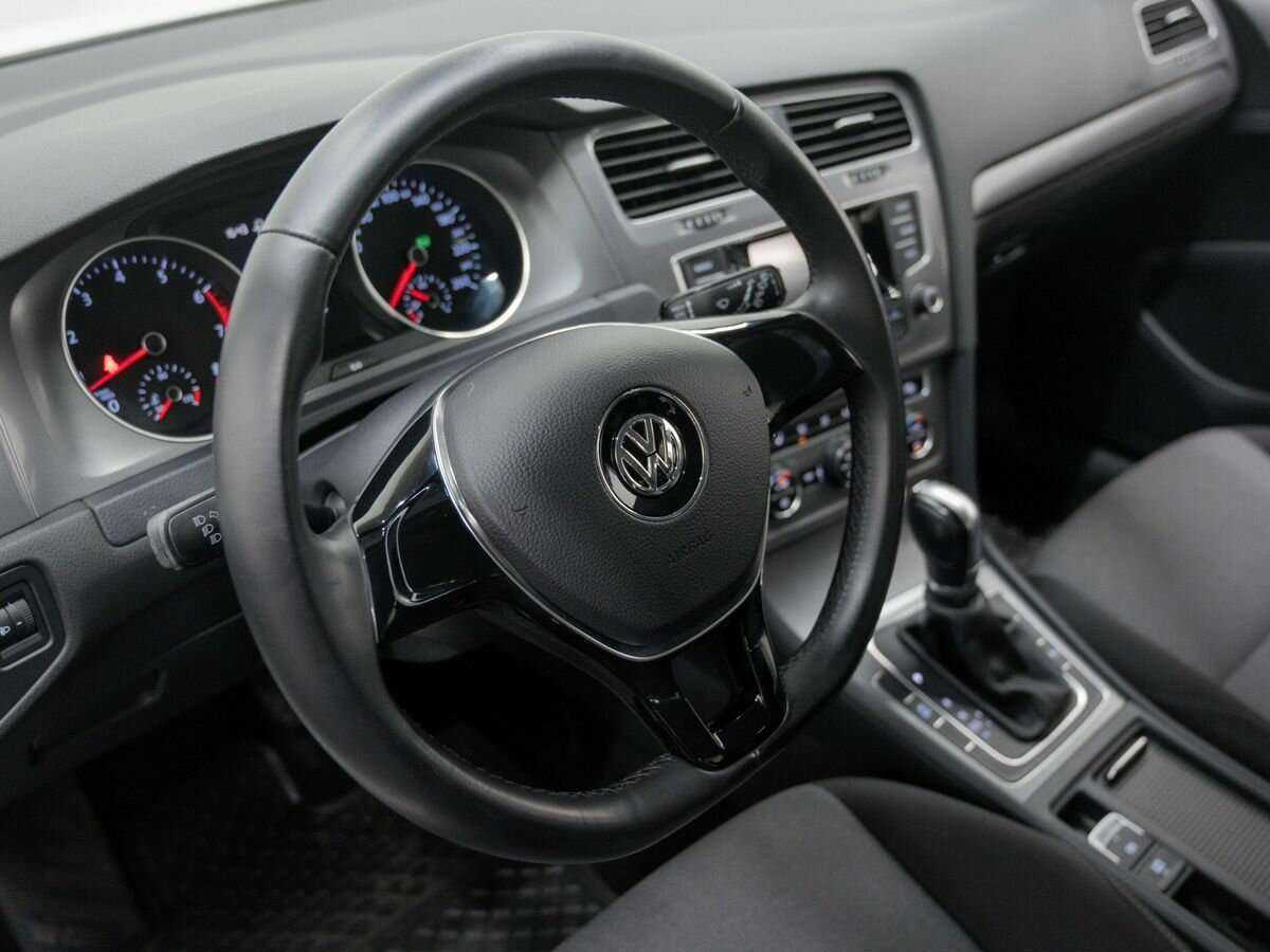 Volkswagen Golf, 2014 - Фото №16
