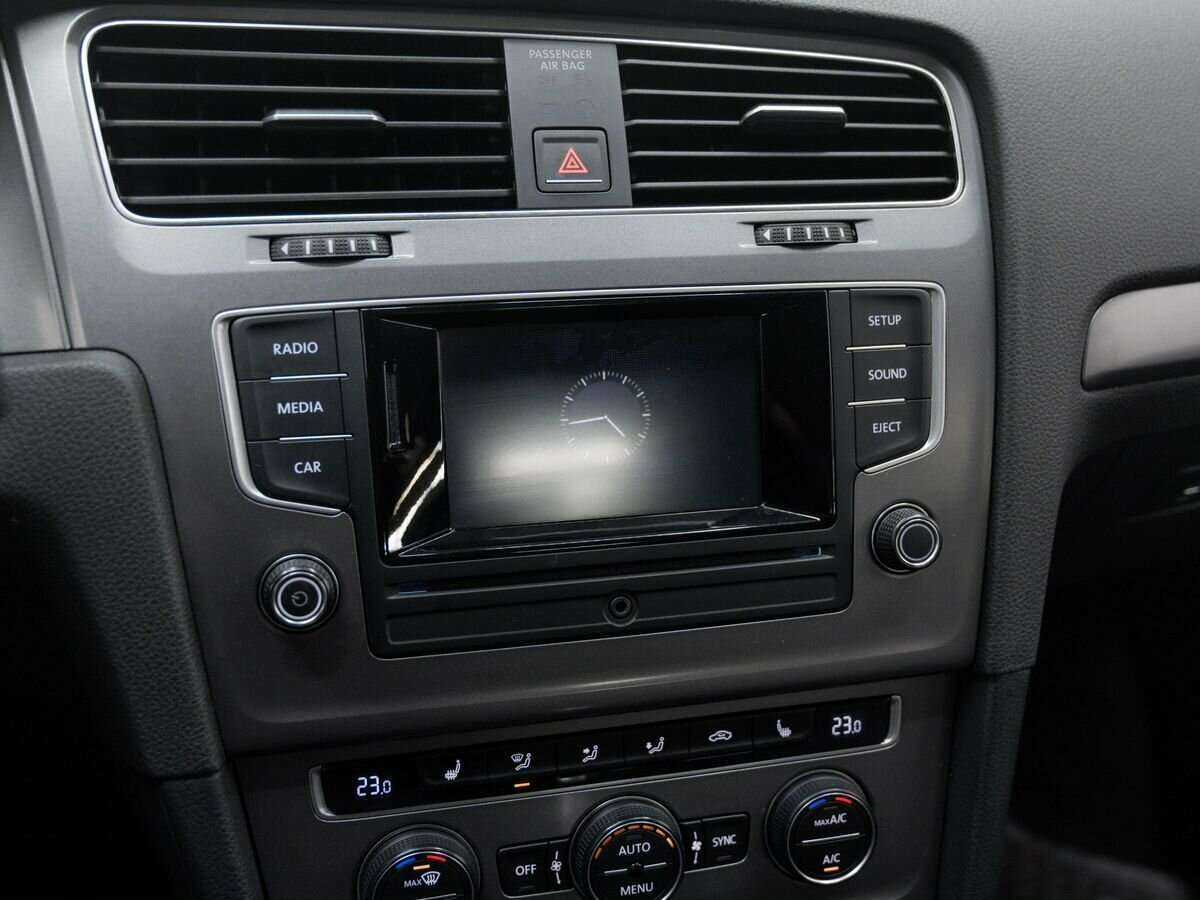 Volkswagen Golf, 2014 - Фото №21