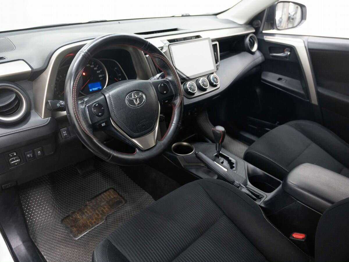 Toyota RAV4, 2013 - Фото №9