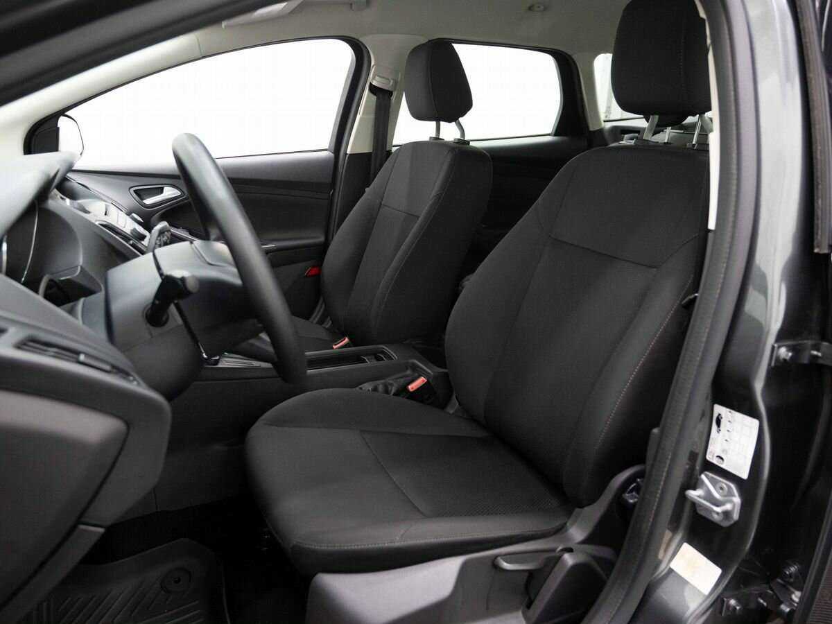 Ford Focus, 2019 - Фото №7