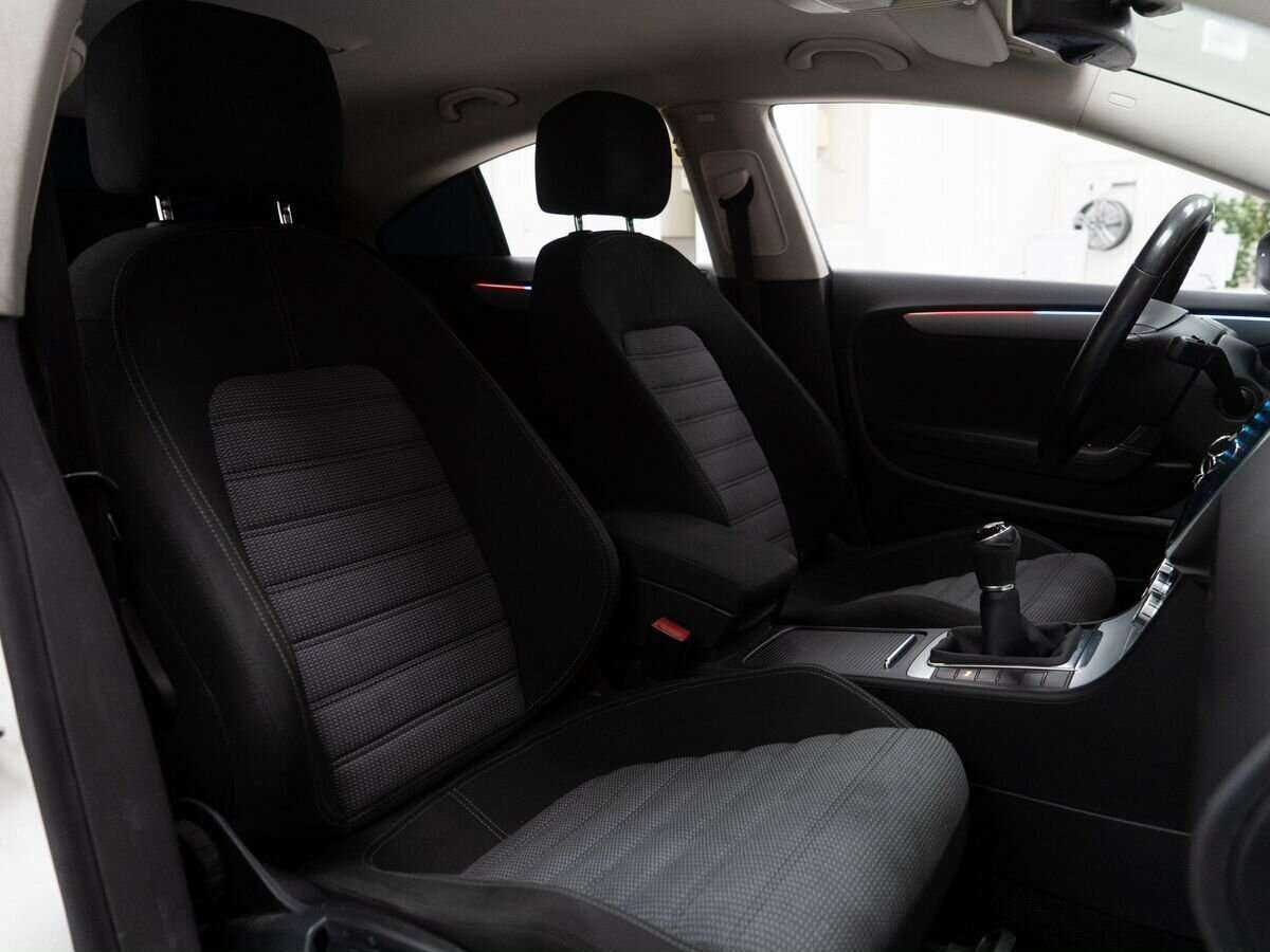 Volkswagen Passat CC, 2012 - Фото №8