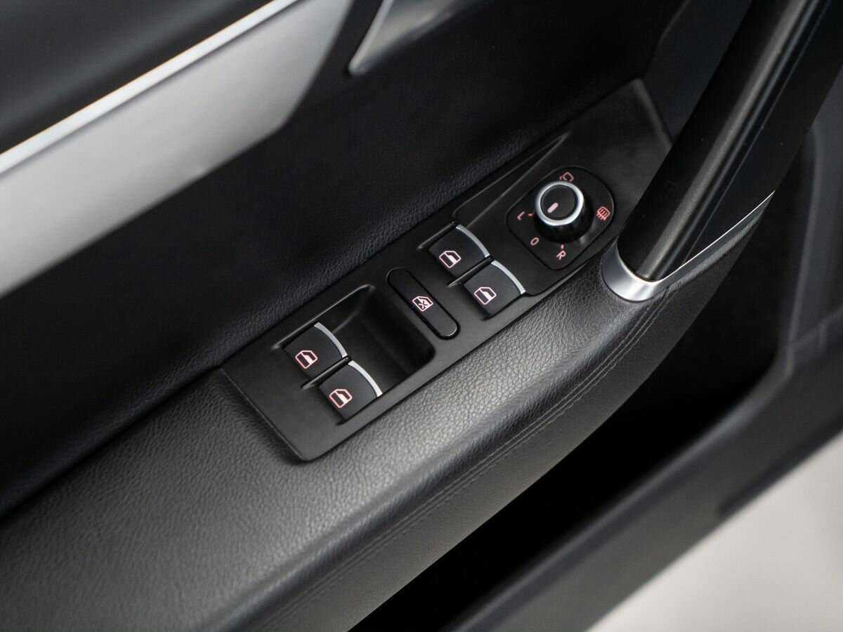 Volkswagen Passat, 2013 - Фото №16