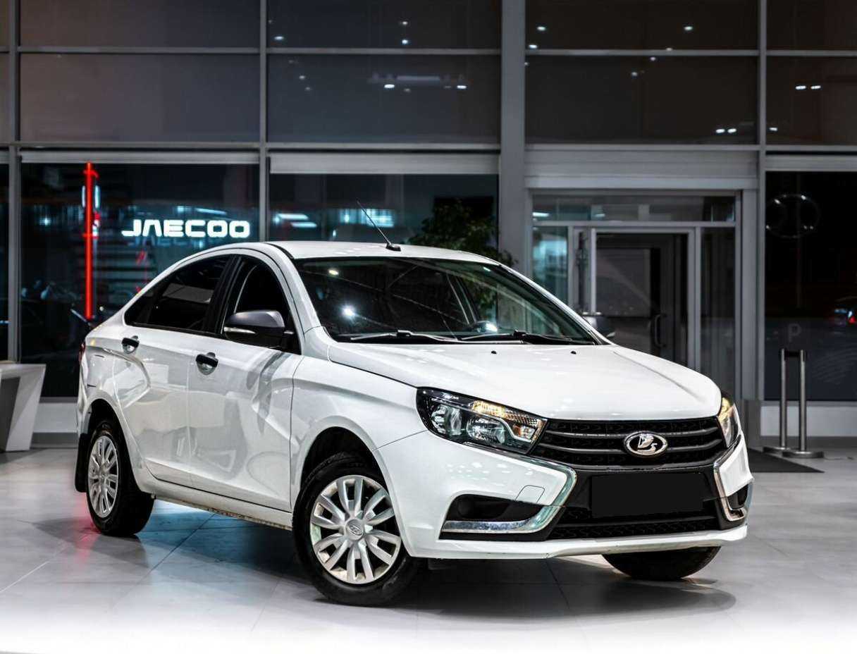 Lada (ВАЗ) Vesta, 2021 - Фото №1