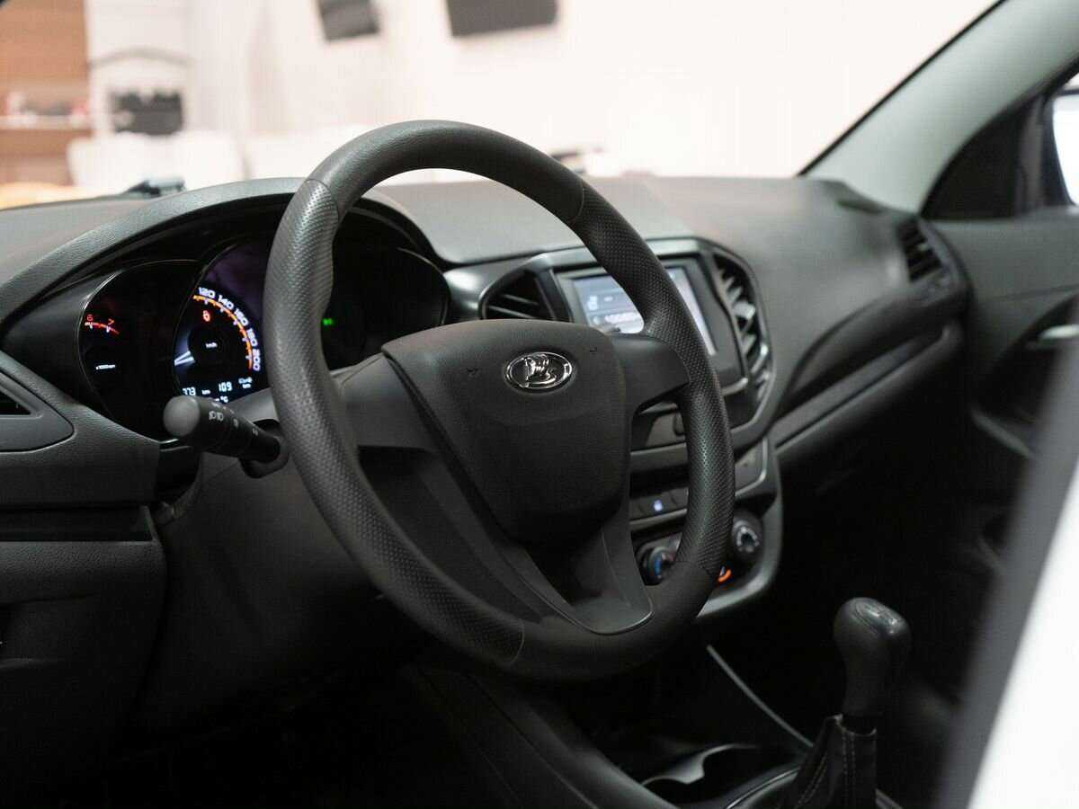 Lada (ВАЗ) Vesta, 2021 - Фото №4