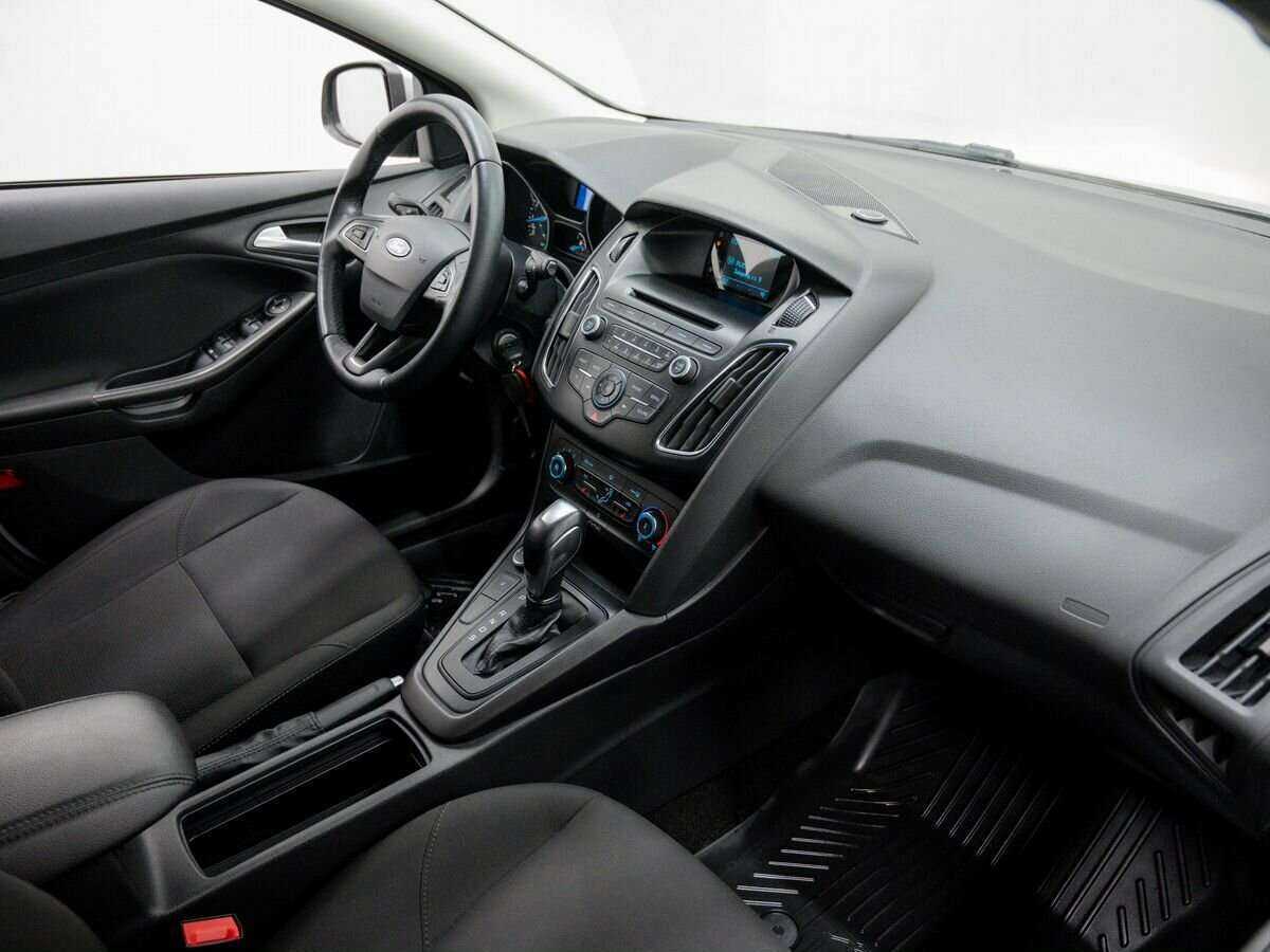 Ford Focus, 2018 - Фото №7