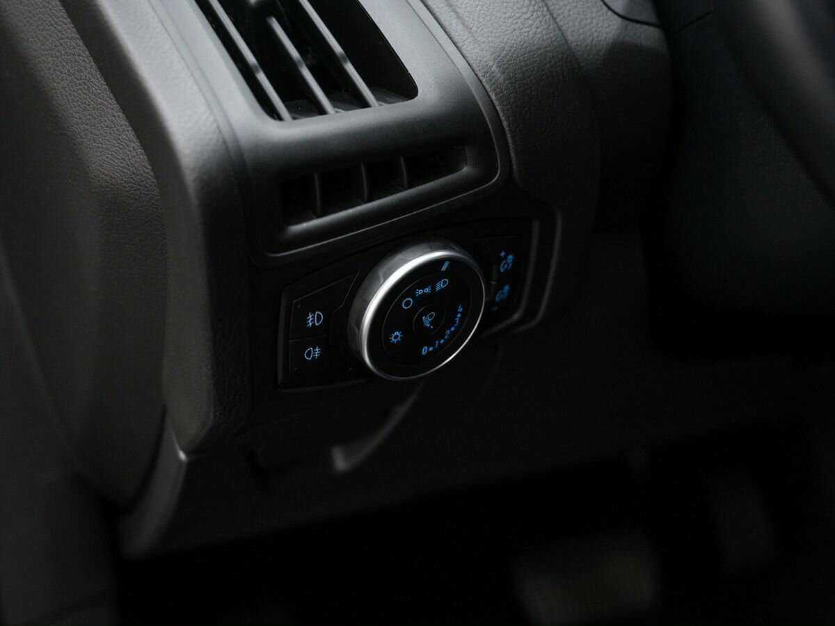 Ford Focus, 2018 - Фото №16