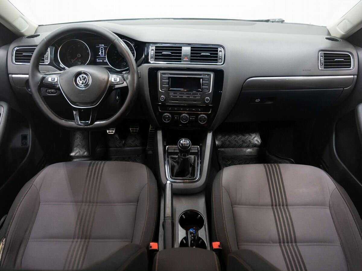 Volkswagen Jetta, 2016 - Фото №11