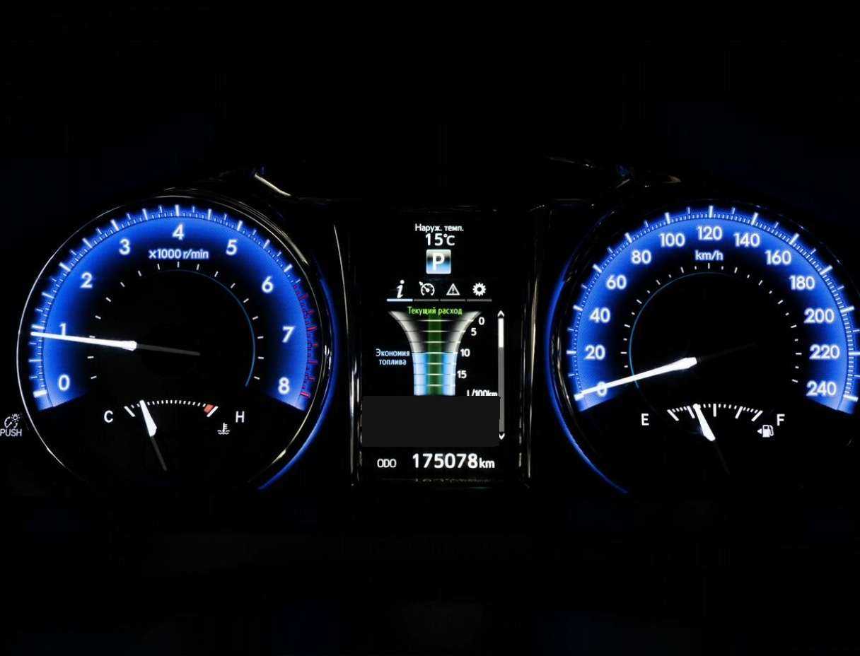 Toyota Camry, 2016 - Фото №11