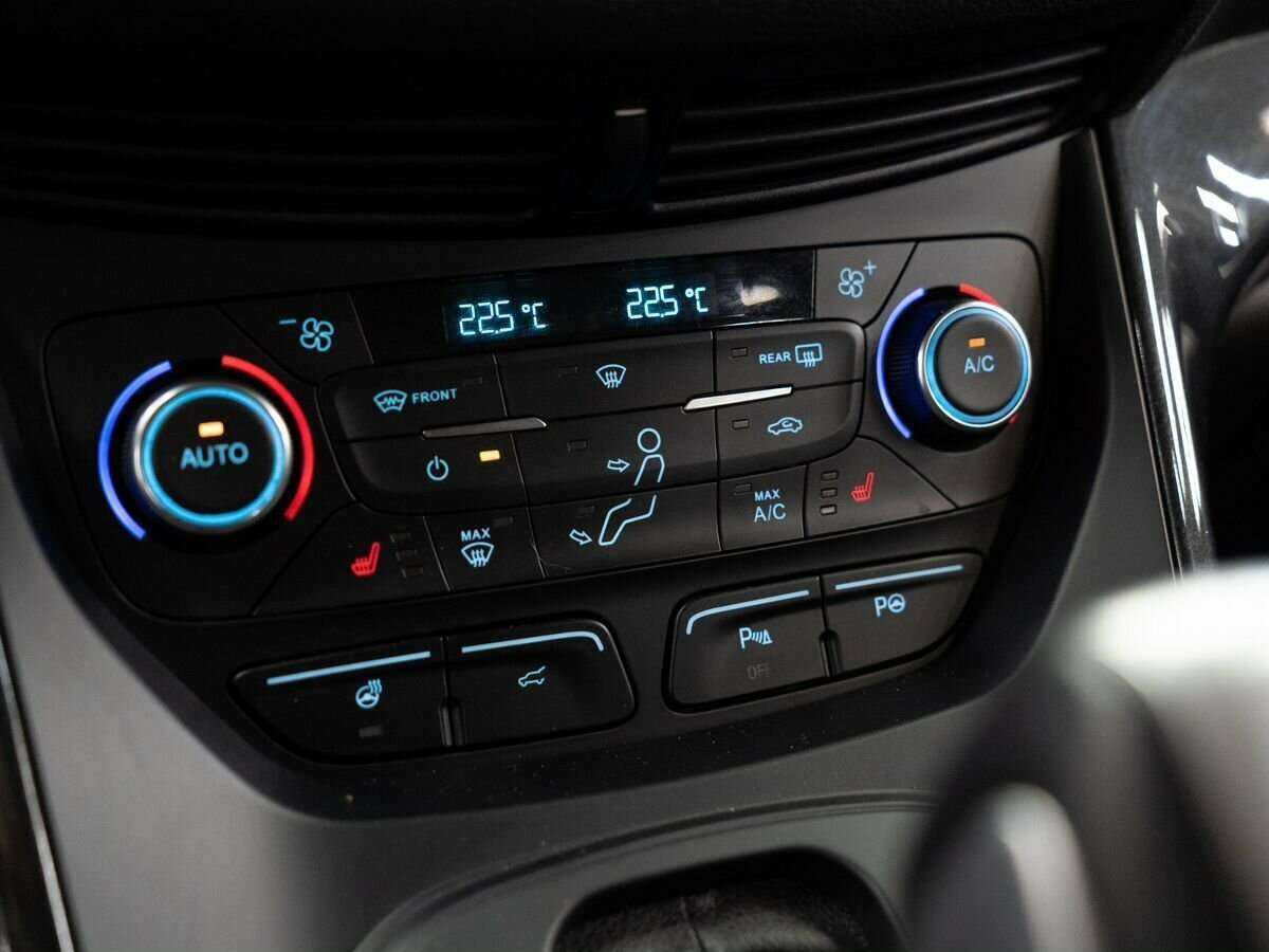 Ford Kuga, 2017 - Фото №11
