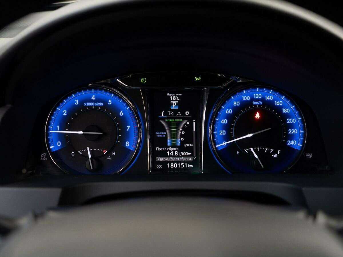 Toyota Camry, 2015 - Фото №10