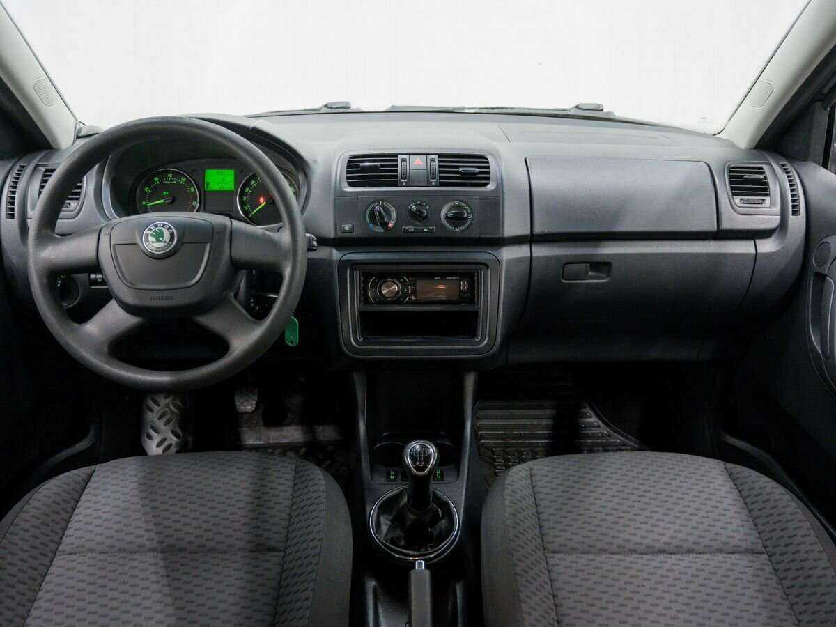 Skoda Fabia, 2012 - Фото №10