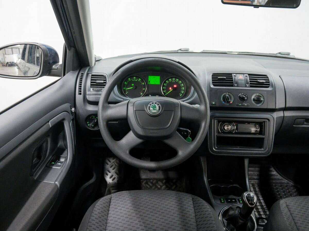 Skoda Fabia, 2012 - Фото №11