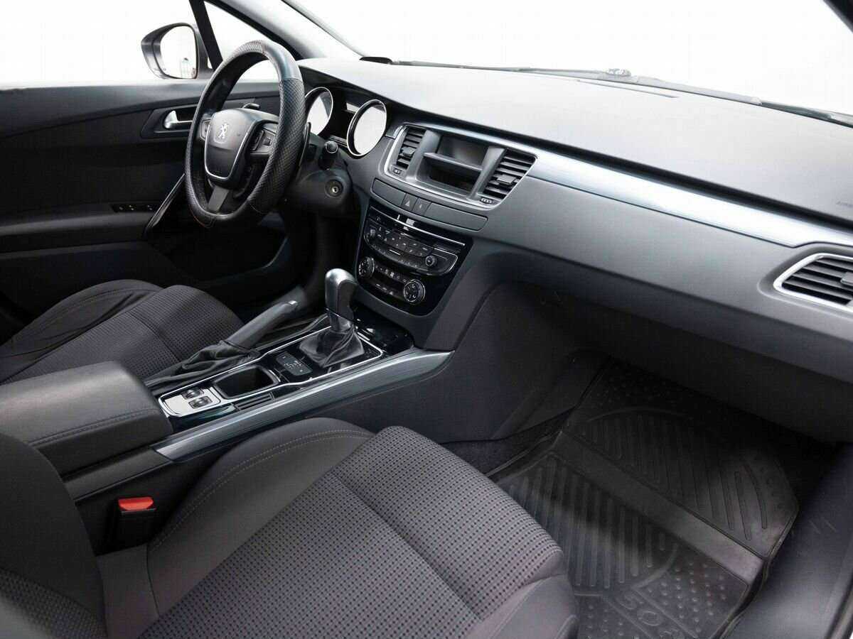 Peugeot 508, 2012 - Фото №10