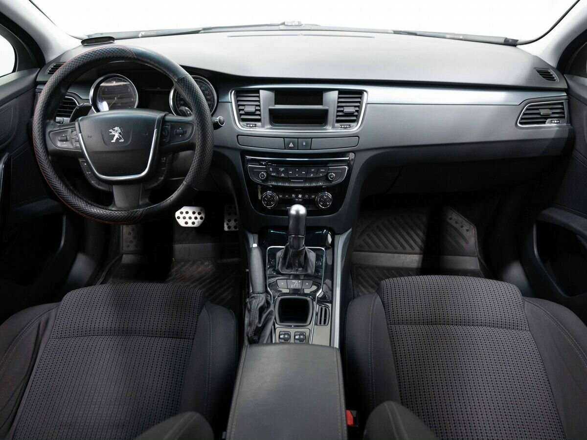 Peugeot 508, 2012 - Фото №12