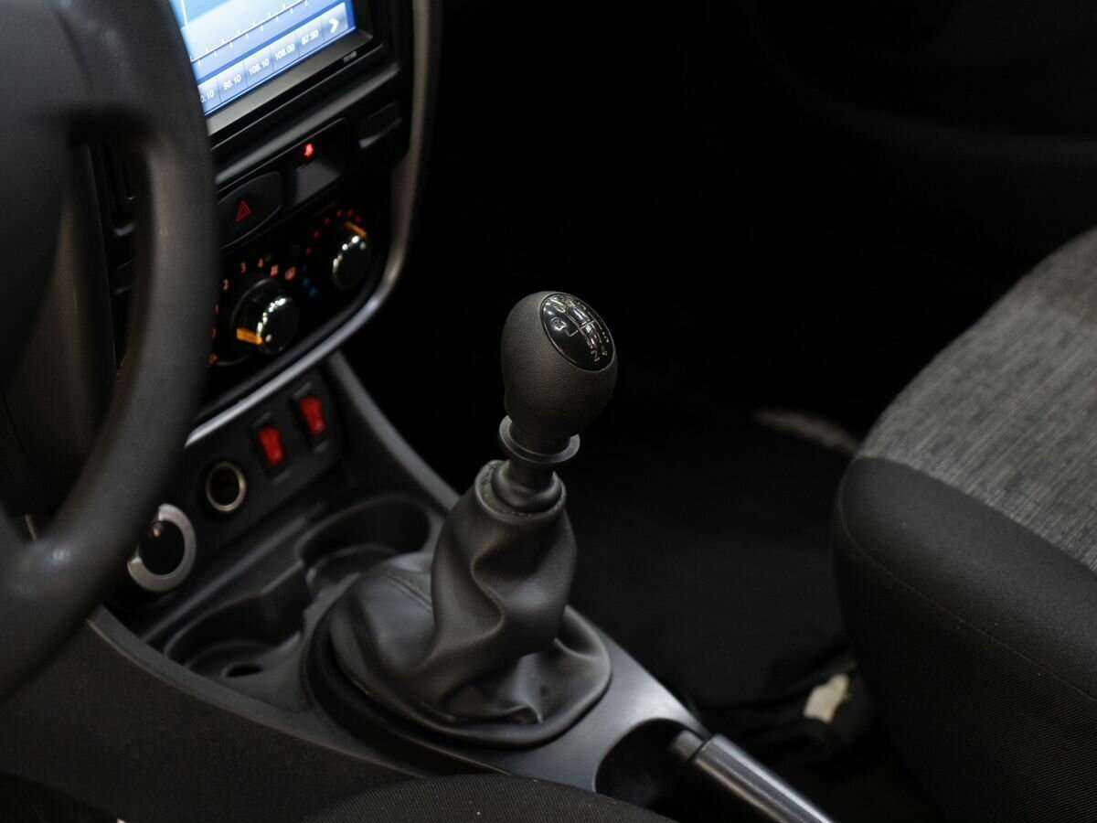 Renault Duster, 2012 - Фото №10