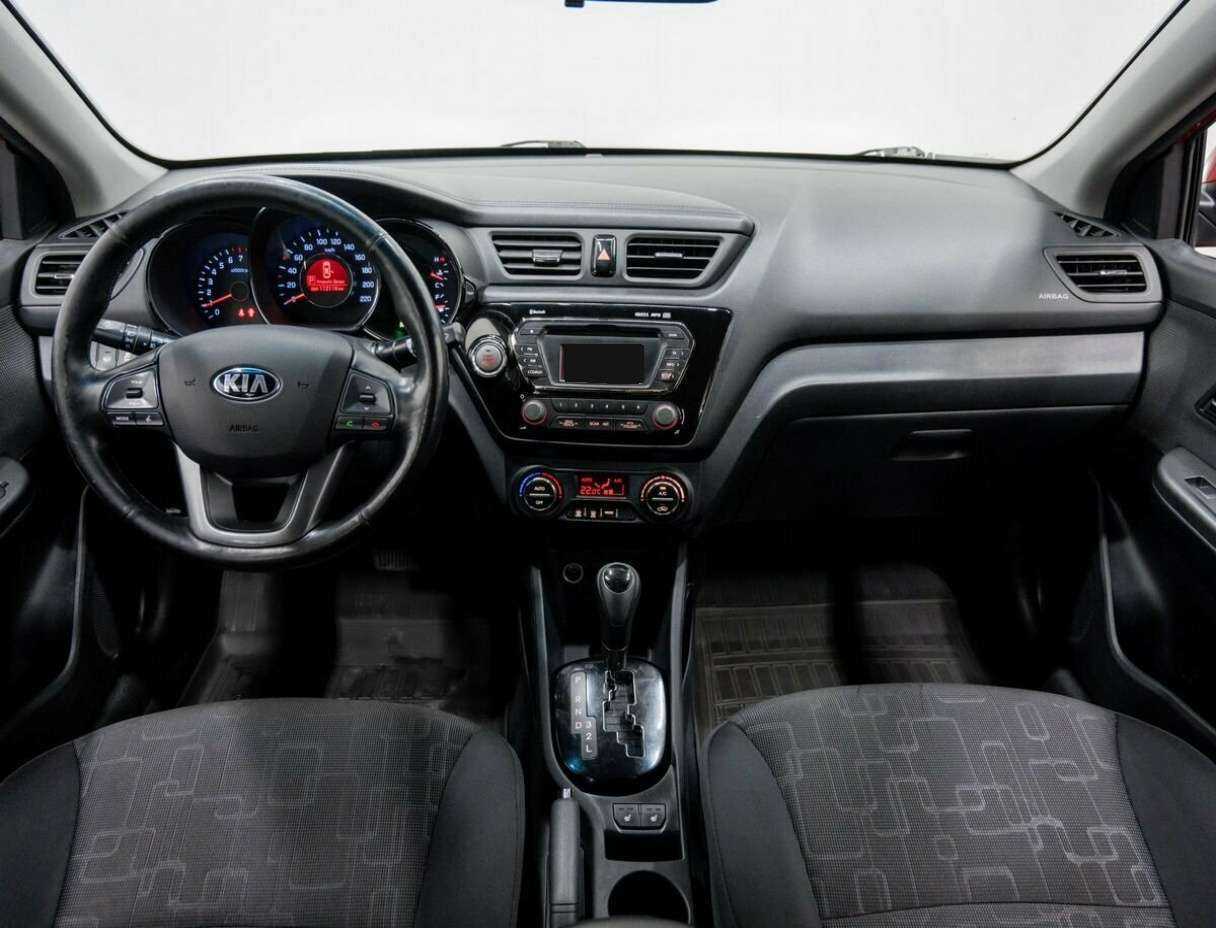 Kia Rio 4-speed, 2013 - Фото №8