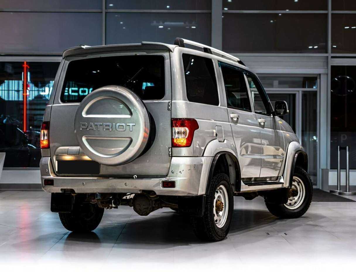 УАЗ Patriot, 2015 - Фото №2
