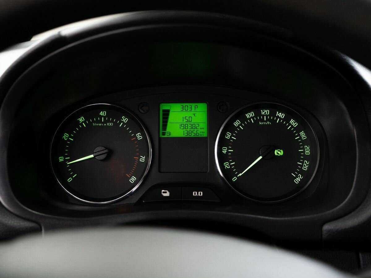 Skoda Fabia, 2012 - Фото №9