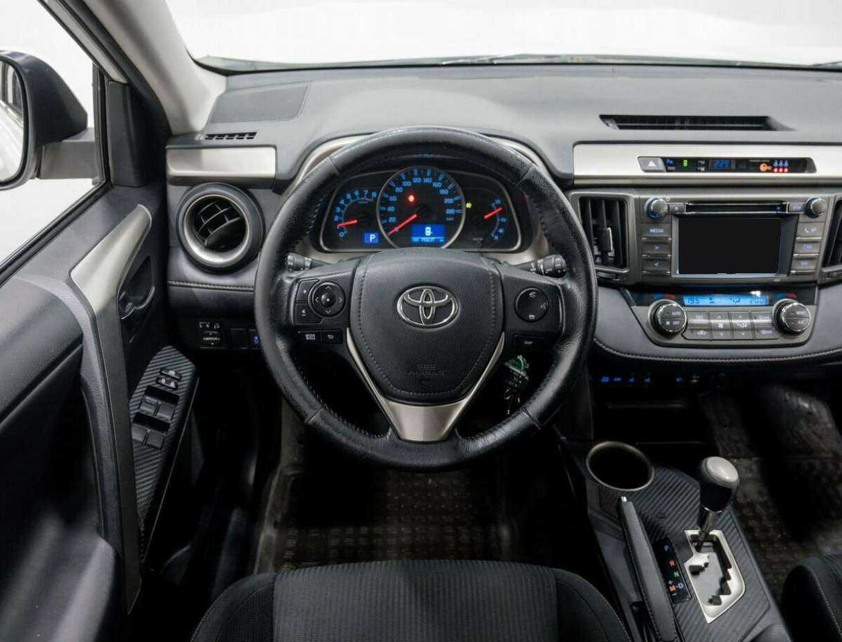 Toyota RAV4, 2014 - Фото №10