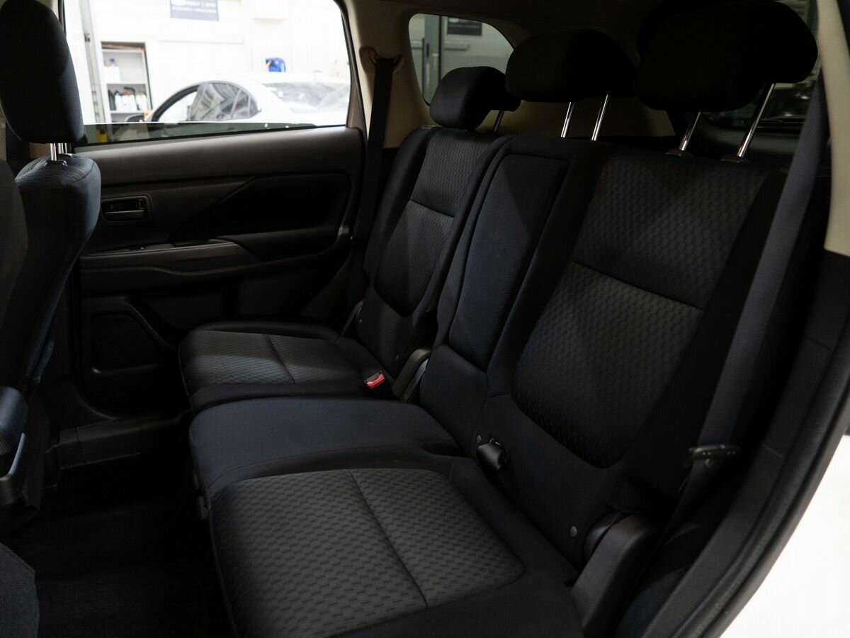 Mitsubishi Outlander, 2015 - Фото №8
